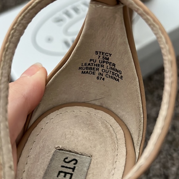 Steve Madden Stacy Heels - Picture 4 of 5